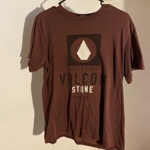 VOLCOM t-shirt